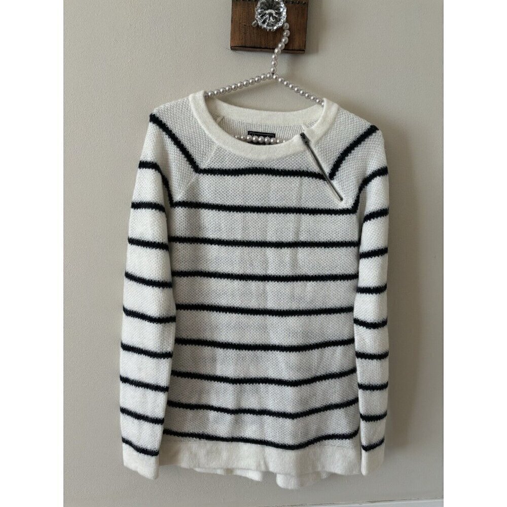 Abercrombie & Fitch Womens Size Small Shoulder Zip Sweater Cream Blue Striped